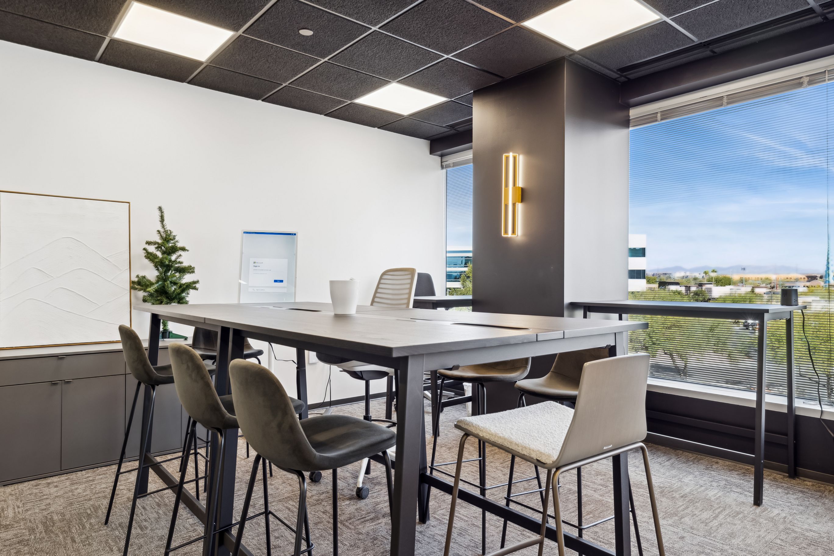 Lucid Private Offices Phoenix: Camelback/Biltmore