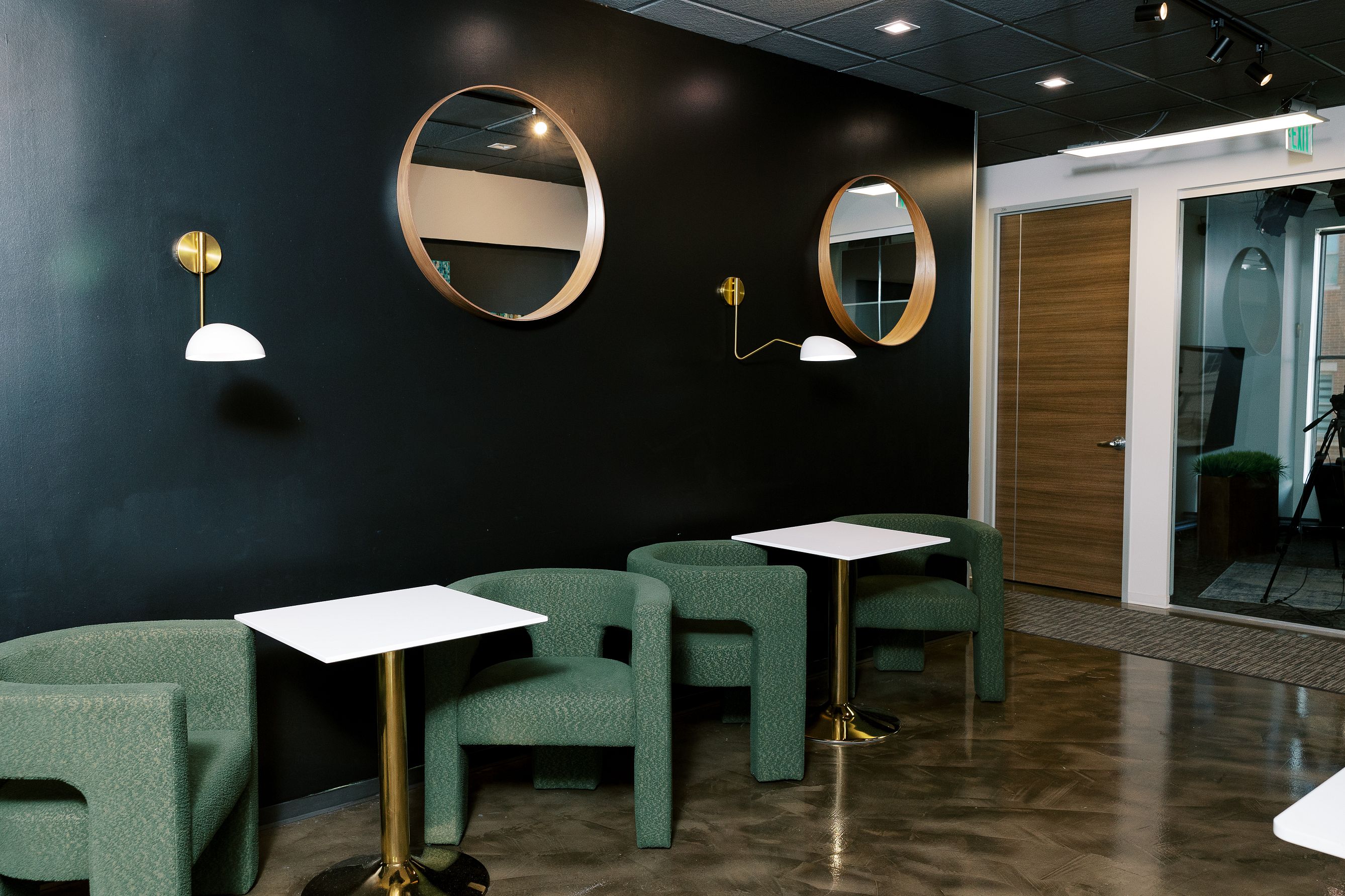 Lucid Private Offices Southlake: Heart of Town Square